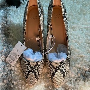 NWT Snake Skin Heels